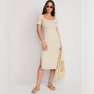 NWT Old Navy Beige Scoop Neck Fitted Ribbed Knit Midi Dress Size M